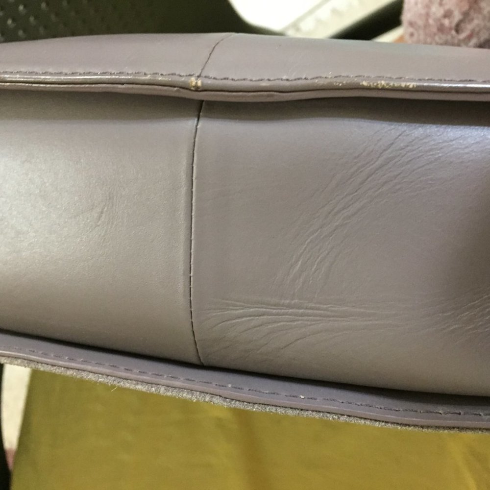 Handbag - Picture 10 of 12